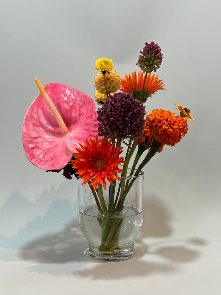 SCULPTURAL cocktail size arrangement